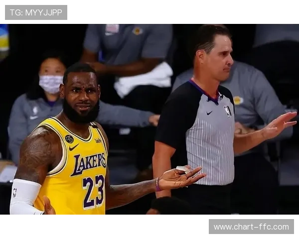 詹姆斯失误控制难题，老将体能分配反映比赛节奏演化